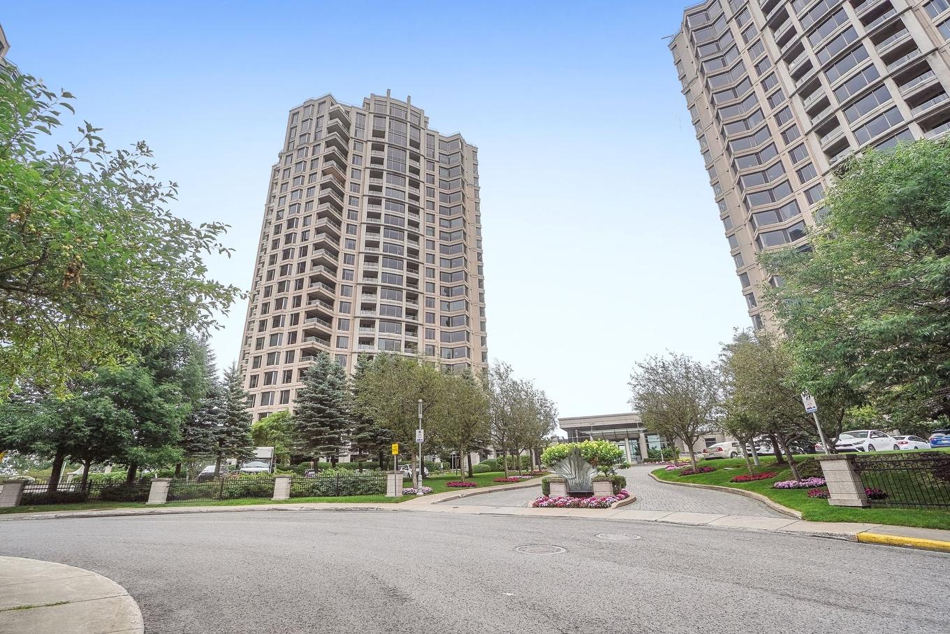 Façade - 807-300 Av. Des Sommets, Montréal (Verdun/Île-Des-Soeurs), QC - Outdoor With Facade
