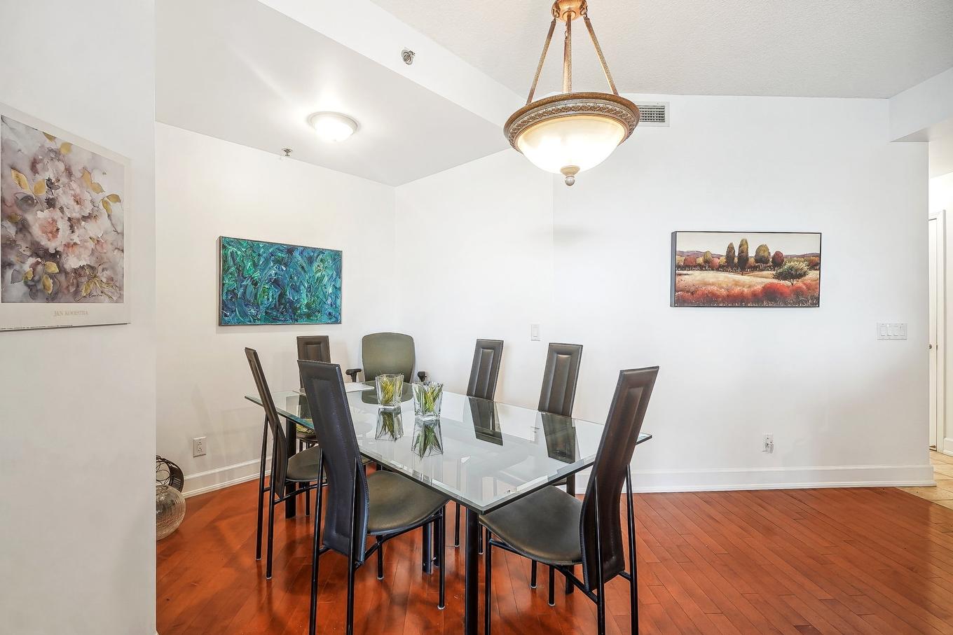 Salle à manger - 807-300 Av. Des Sommets, Montréal (Verdun/Île-Des-Soeurs), QC - Indoor Photo Showing Dining Room
