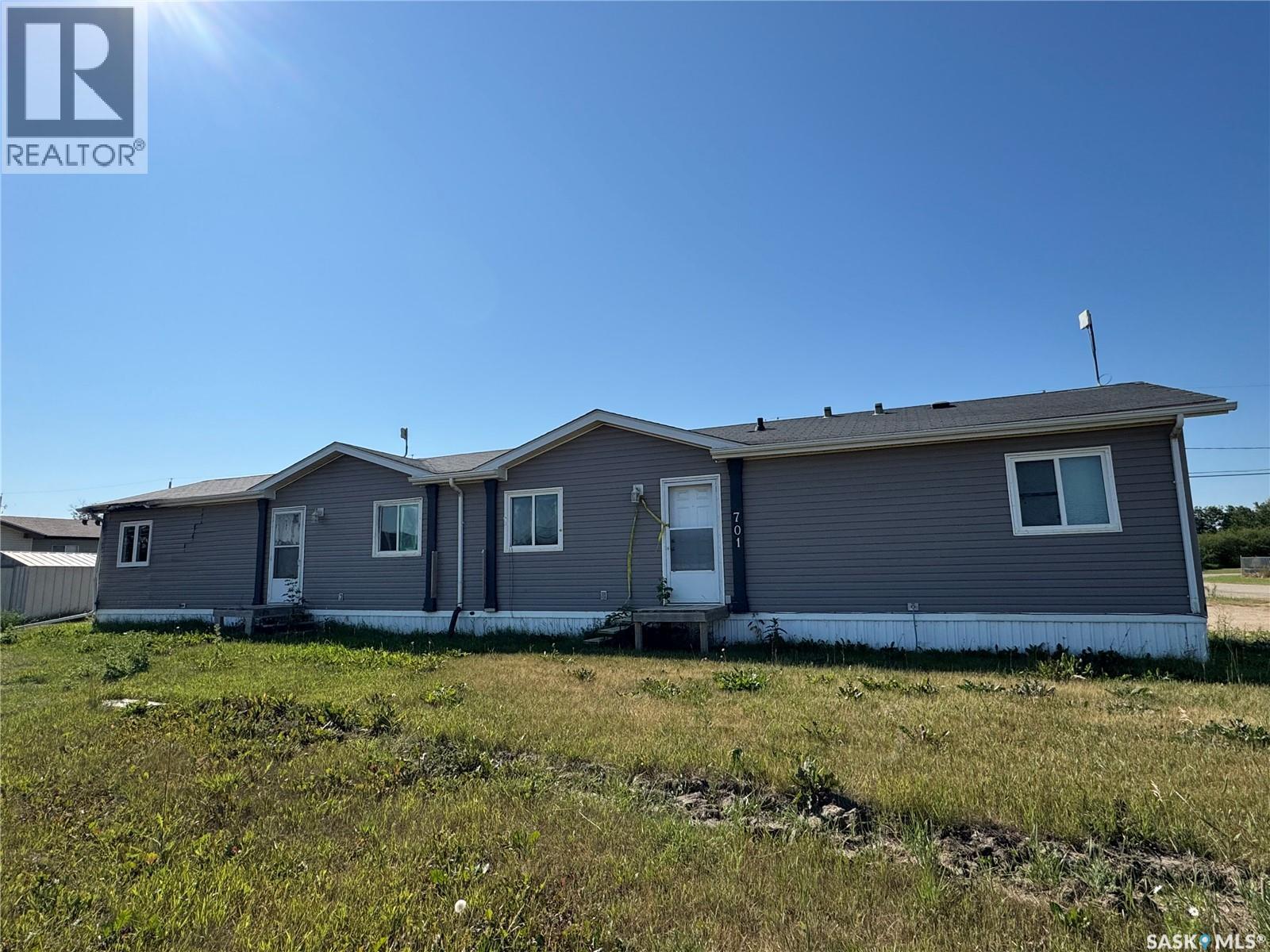 701 2Nd Avenue E, Shellbrook, SK - Outdoor