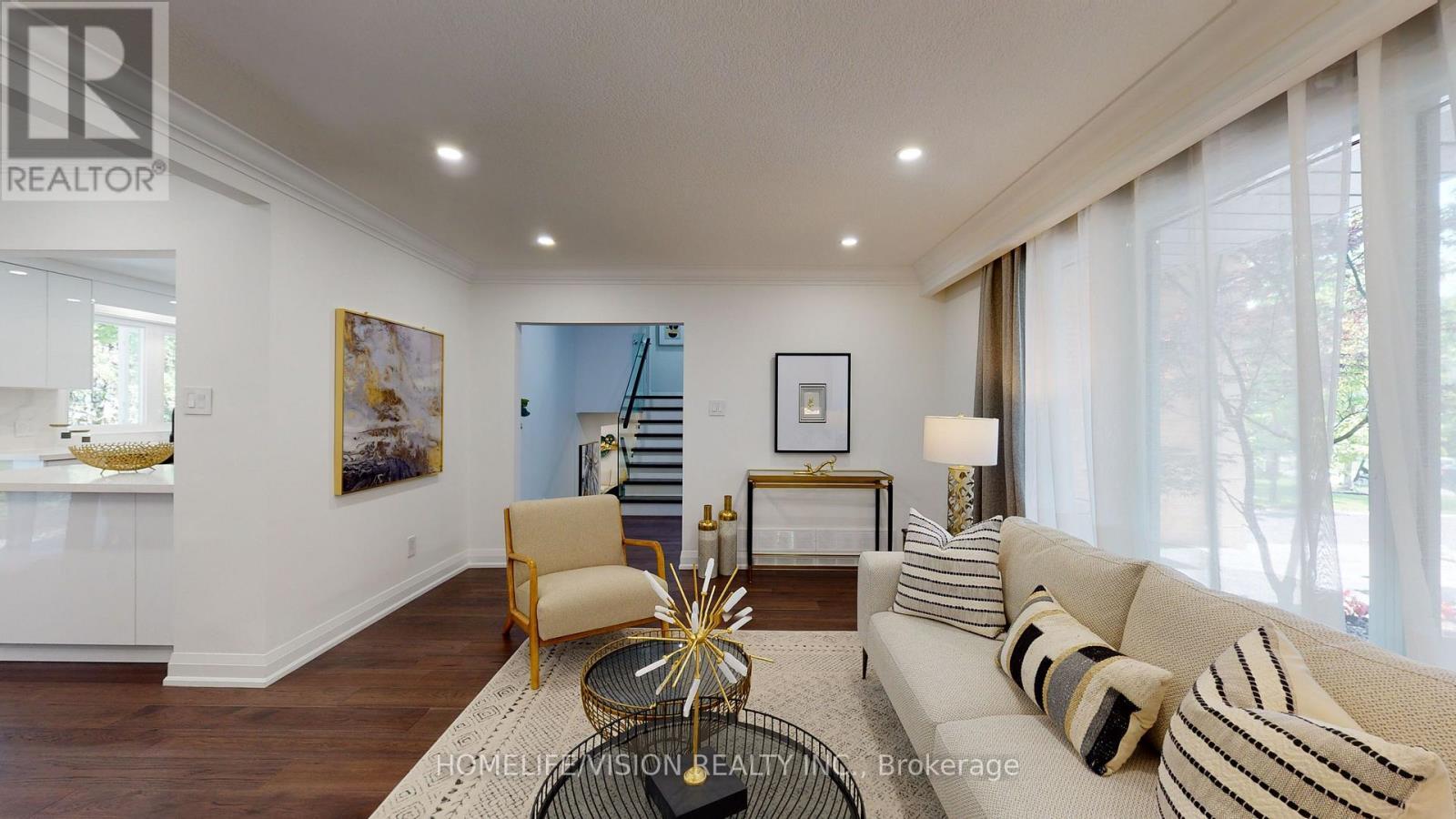 12 Flaremore Crescent, Toronto, ON - Indoor