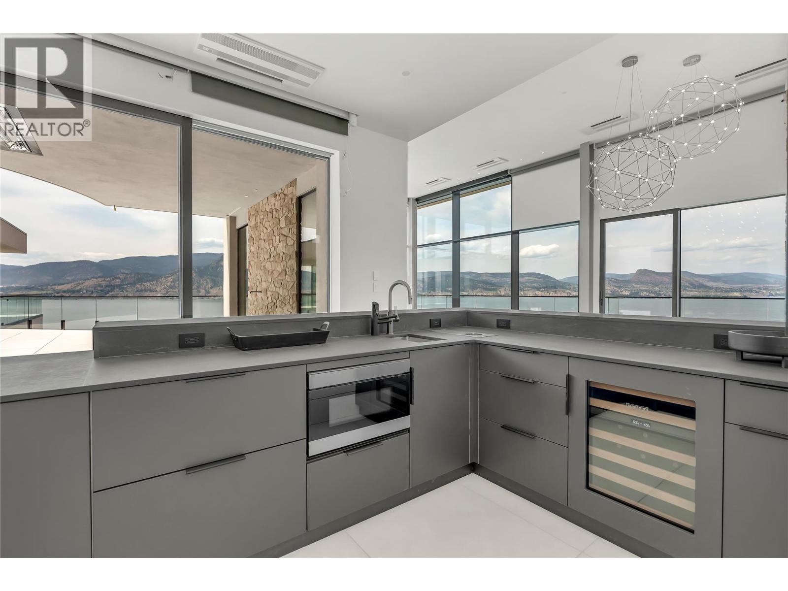 1675 Midland Road, Penticton, BC