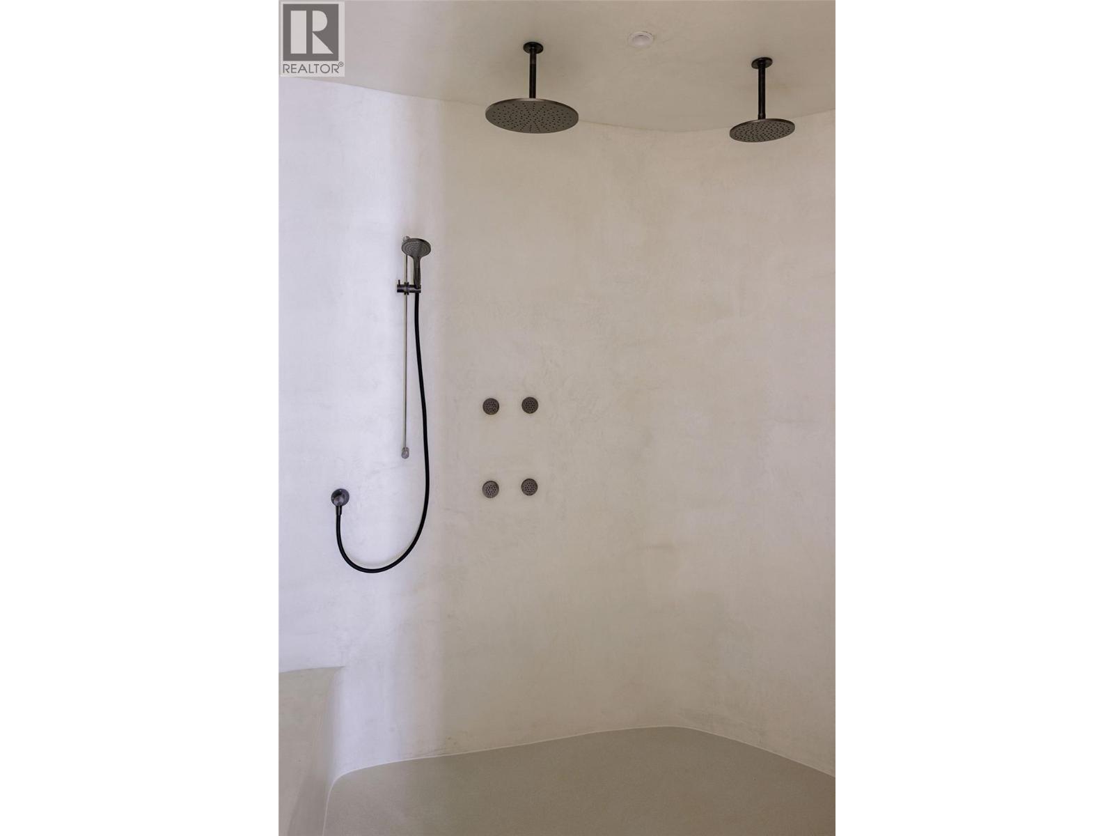 1675 Midland Road, Penticton, BC