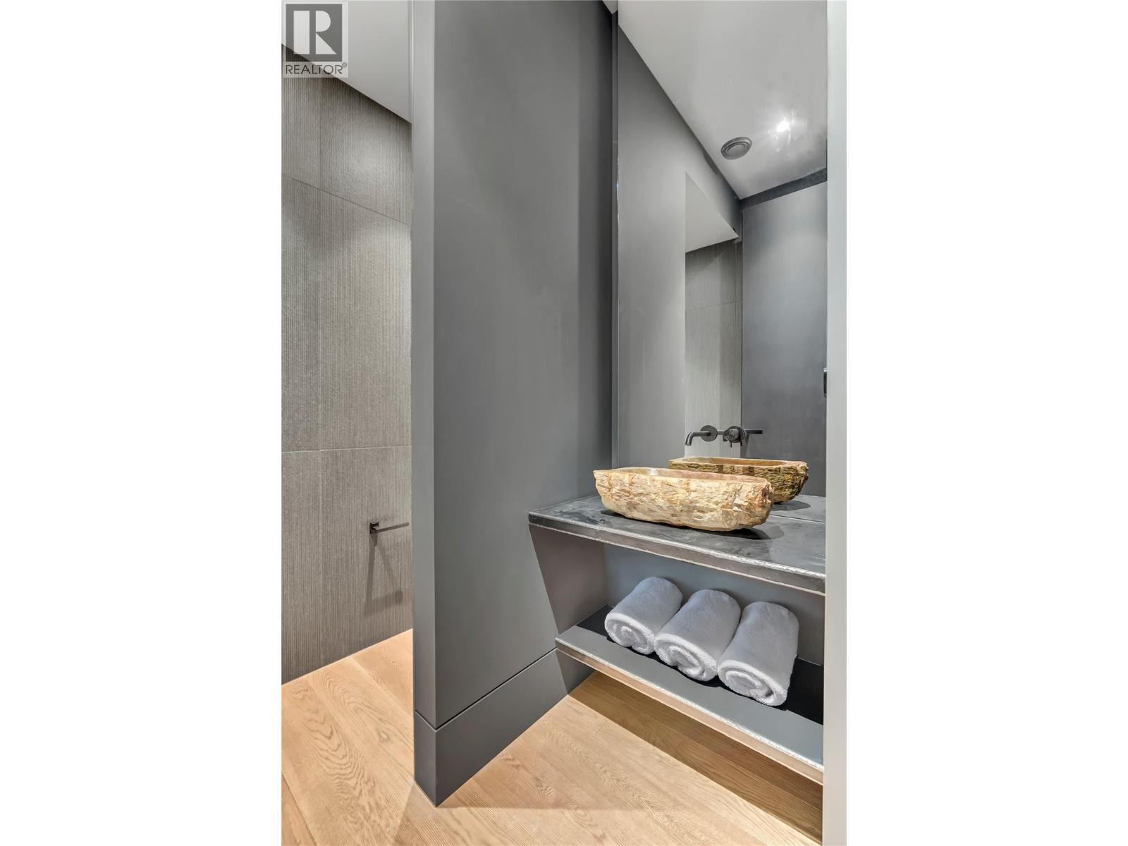 1675 Midland Road, Penticton, BC