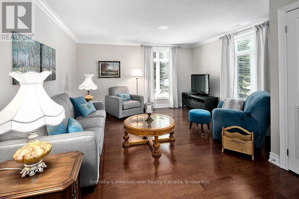 101 - 27 Beaver Street S, Blue Mountains, ON