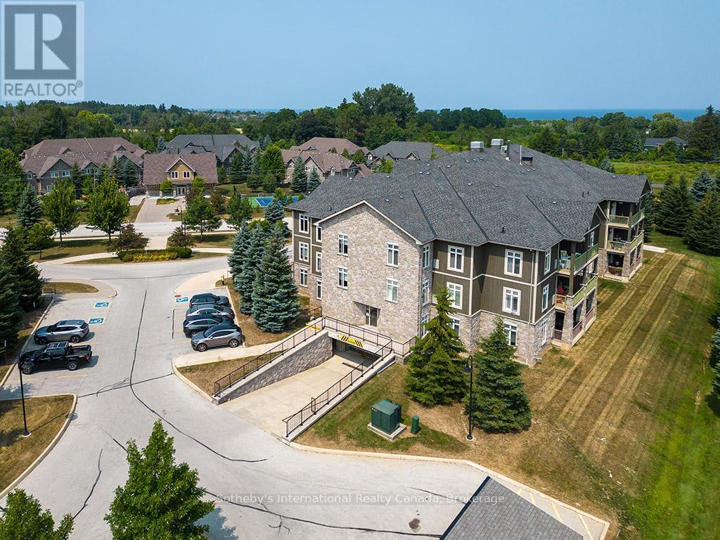 101 - 27 Beaver Street S, Blue Mountains, ON