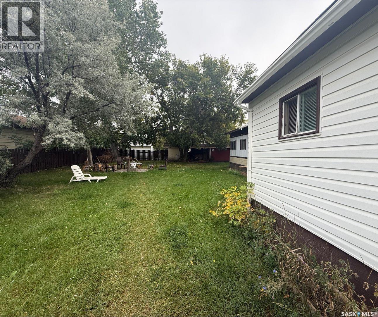 251 30Th Street W, Battleford, SK