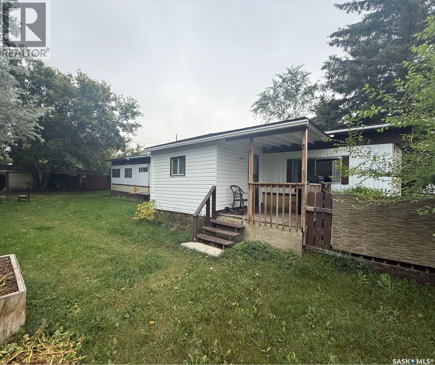 251 30Th Street W, Battleford, SK