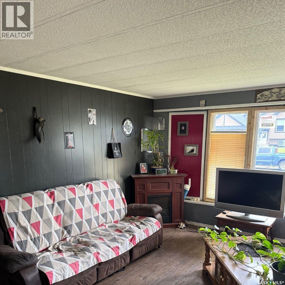 251 30Th Street W, Battleford, SK