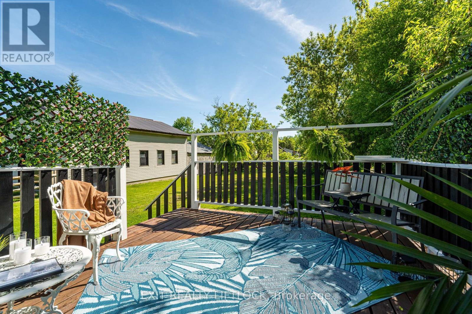 1301 County Rd 28, Otonabee-South Monaghan, ON - Outdoor With Deck Patio Veranda