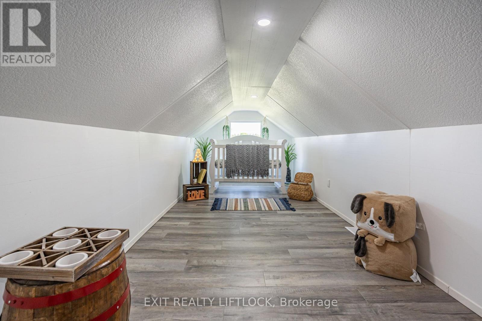 1301 County Rd 28, Otonabee-South Monaghan, ON - Indoor Photo Showing Other Room