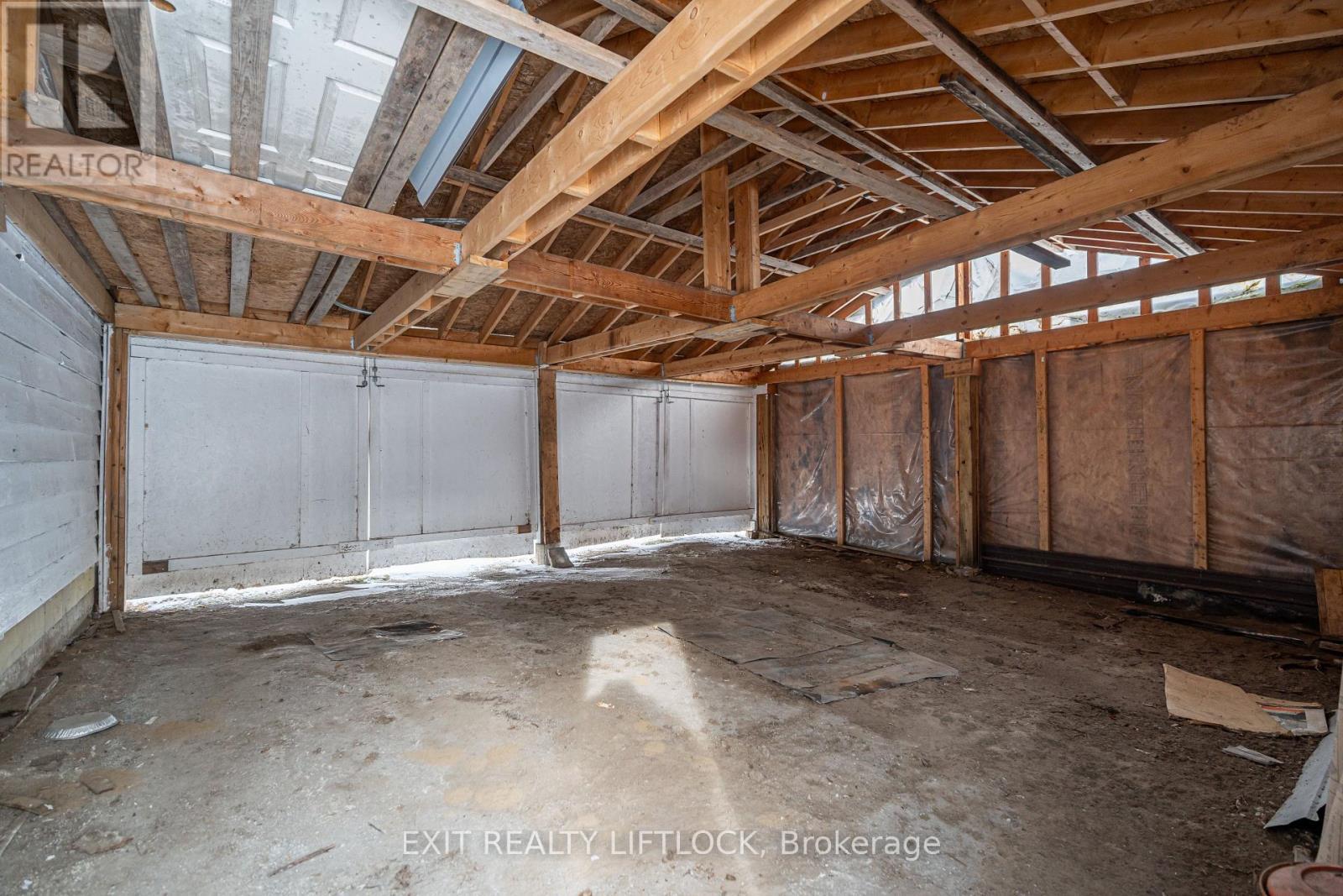 1301 County Rd 28, Otonabee-South Monaghan, ON - Indoor Photo Showing Other Room