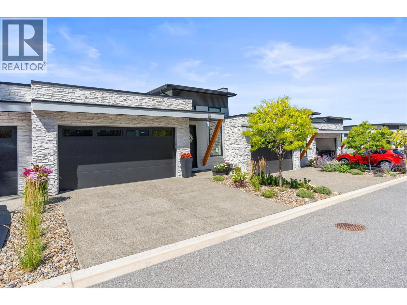 269 Diamond Way Unit# 13, Vernon, BC - Outdoor