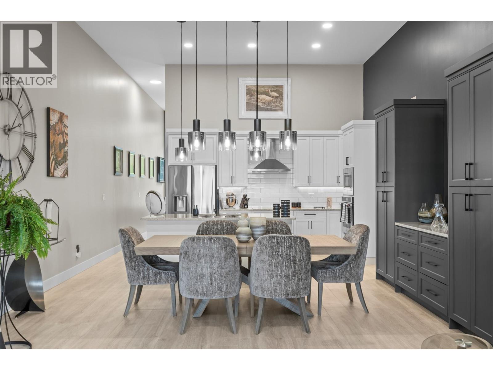 269 Diamond Way Unit# 13, Vernon, BC - Indoor Photo Showing Dining Room