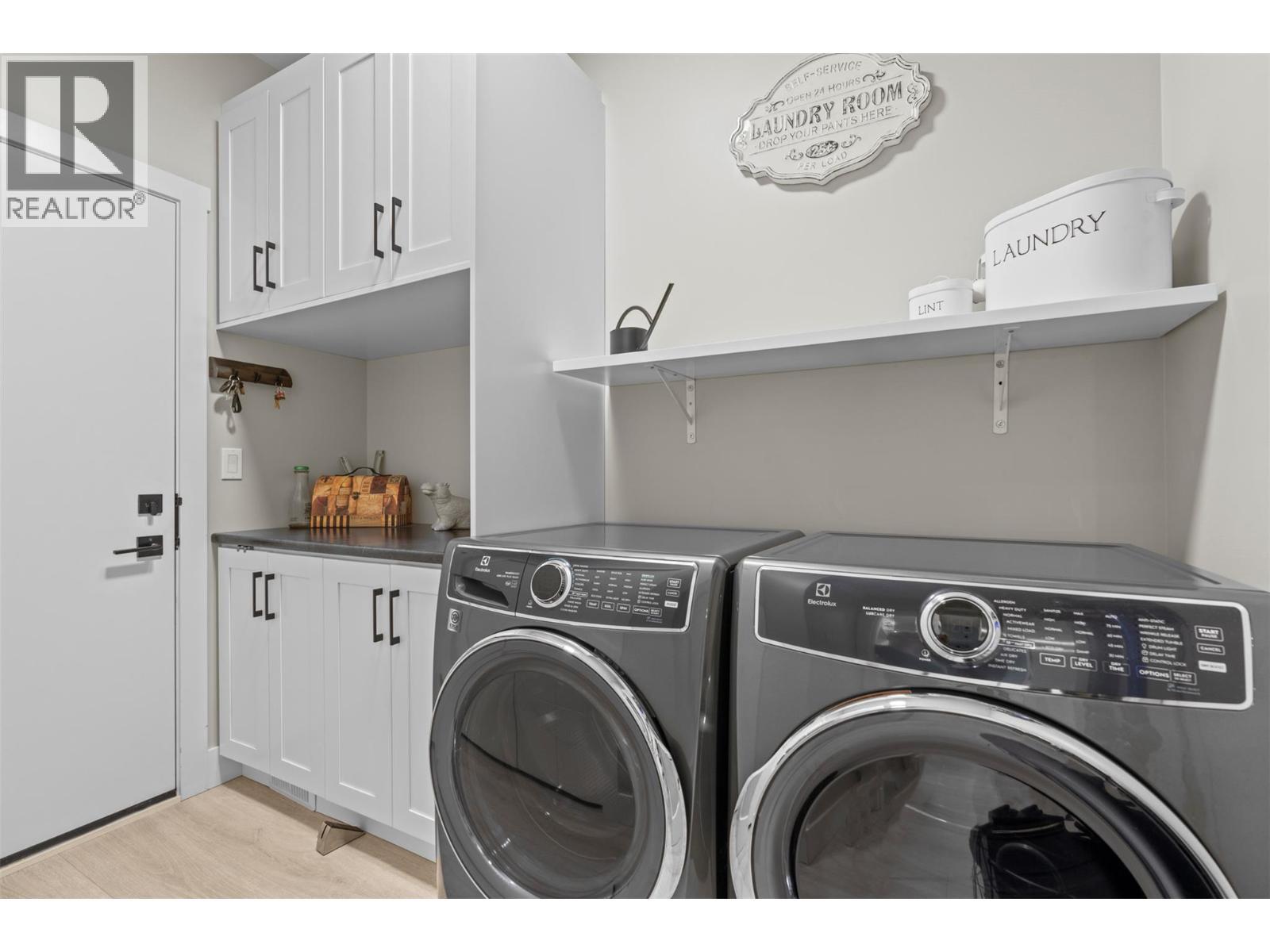 269 Diamond Way Unit# 13, Vernon, BC - Indoor Photo Showing Laundry Room