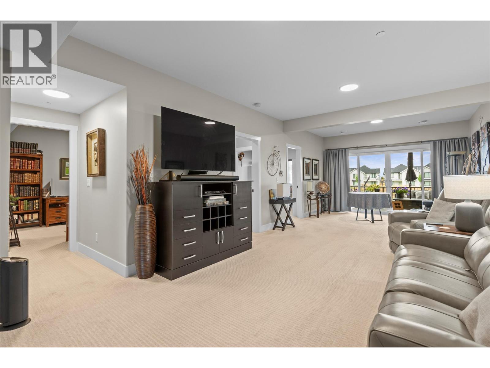 269 Diamond Way Unit# 13, Vernon, BC - Indoor Photo Showing Other Room