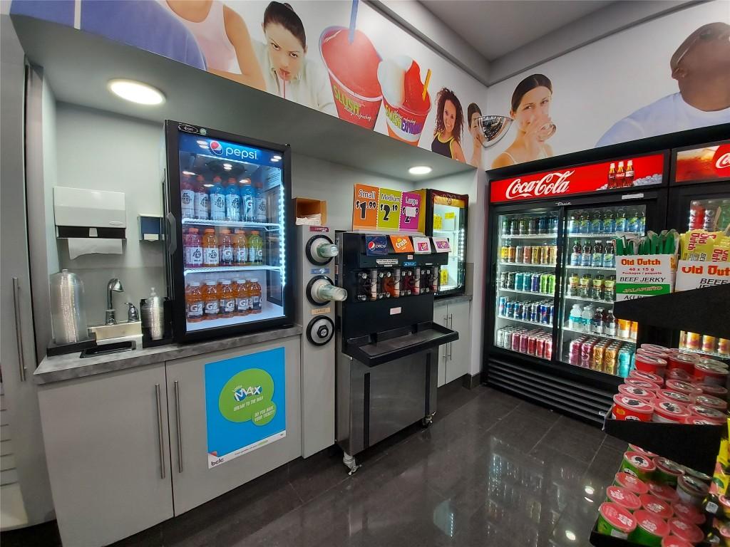 2271 Harvey Avenue, Kelowna, BC