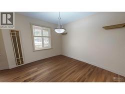 This photo has digitally defurnished -