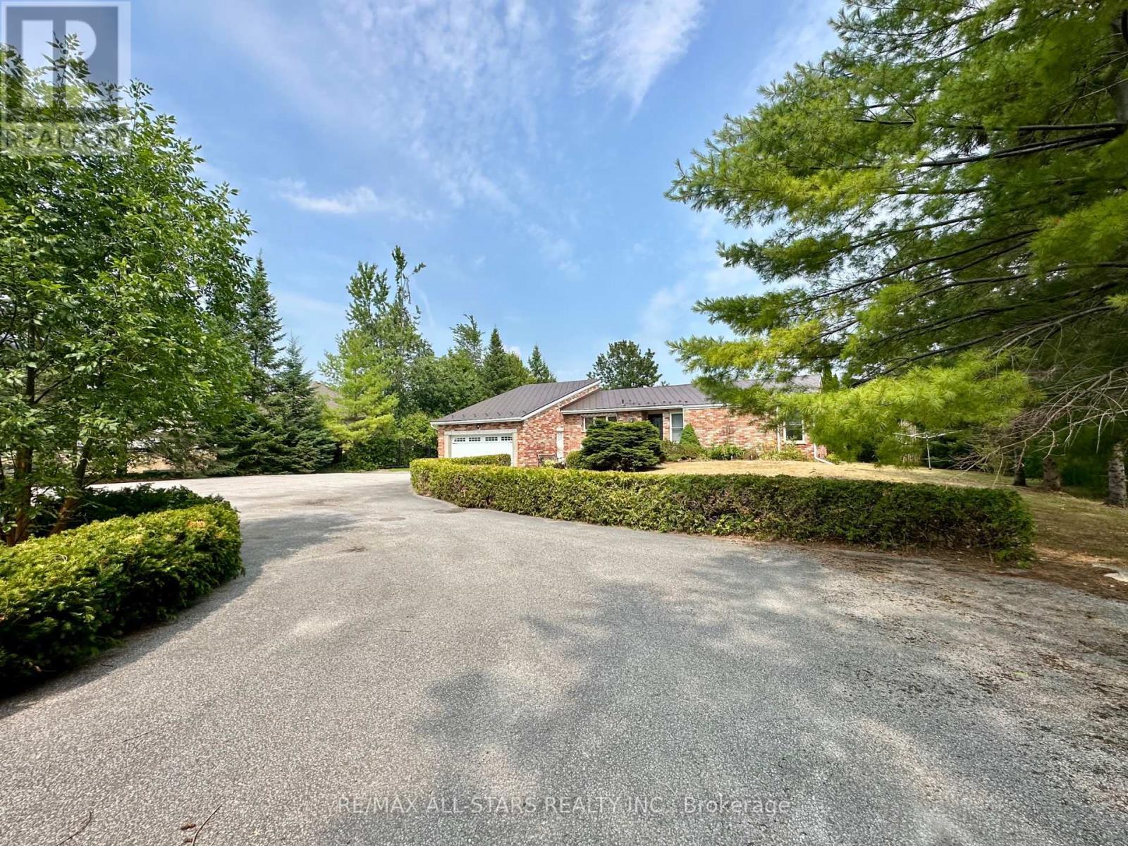 321 Rabys Shore Drive, Kawartha Lakes (Fenelon Falls), ON - Outdoor