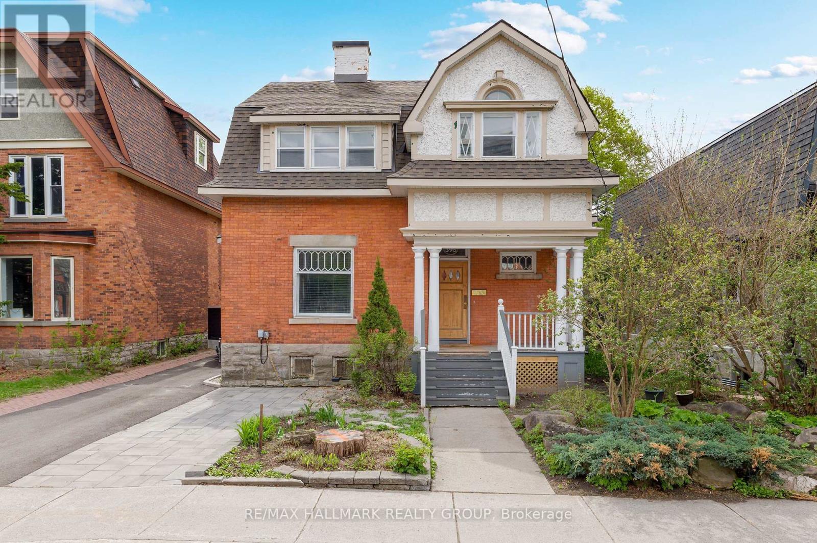 fully landscaped - 396 Daly Avenue, Ottawa, ON - Outdoor With Facade