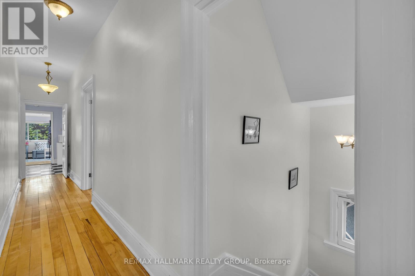 396 Daly Avenue, Ottawa, ON - Indoor Photo Showing Other Room