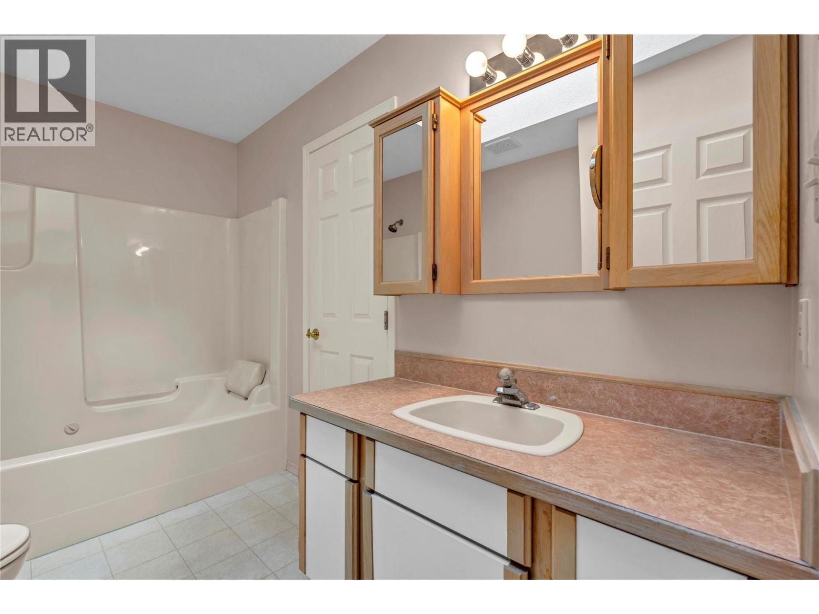 17017 Snow Avenue Unit# 24, Summerland, BC