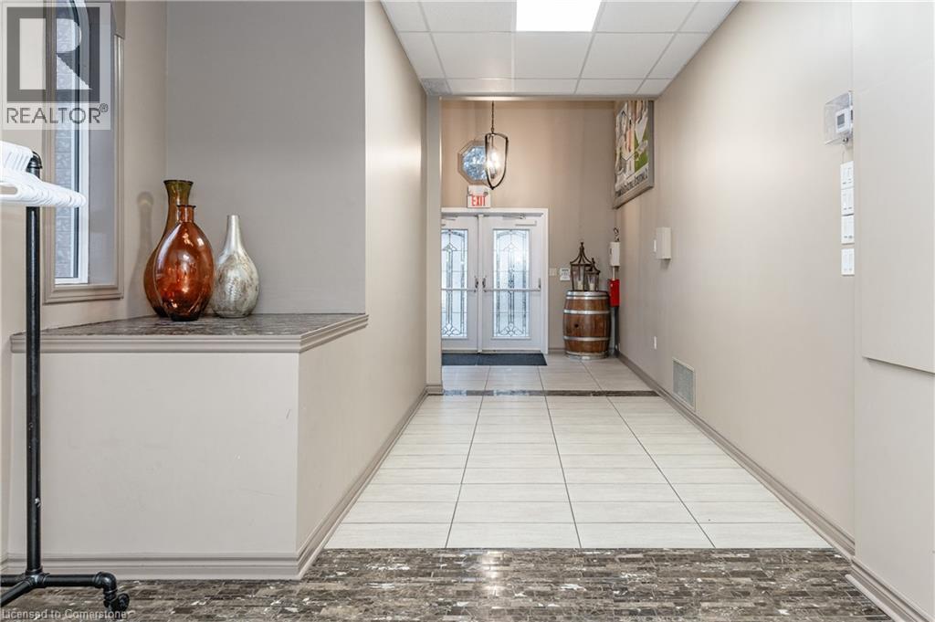 288 Kemp Road W, Grimsby, ON