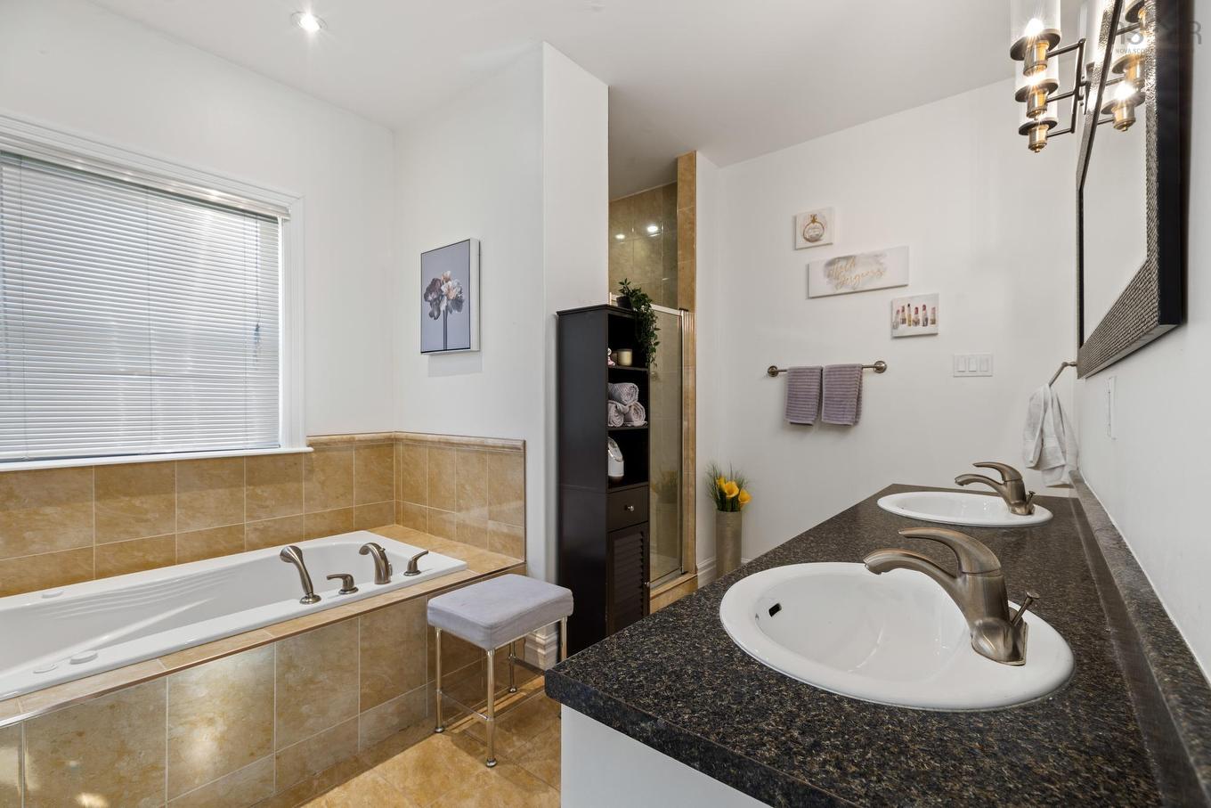 61 Havenbrook Hill, Dartmouth, NS