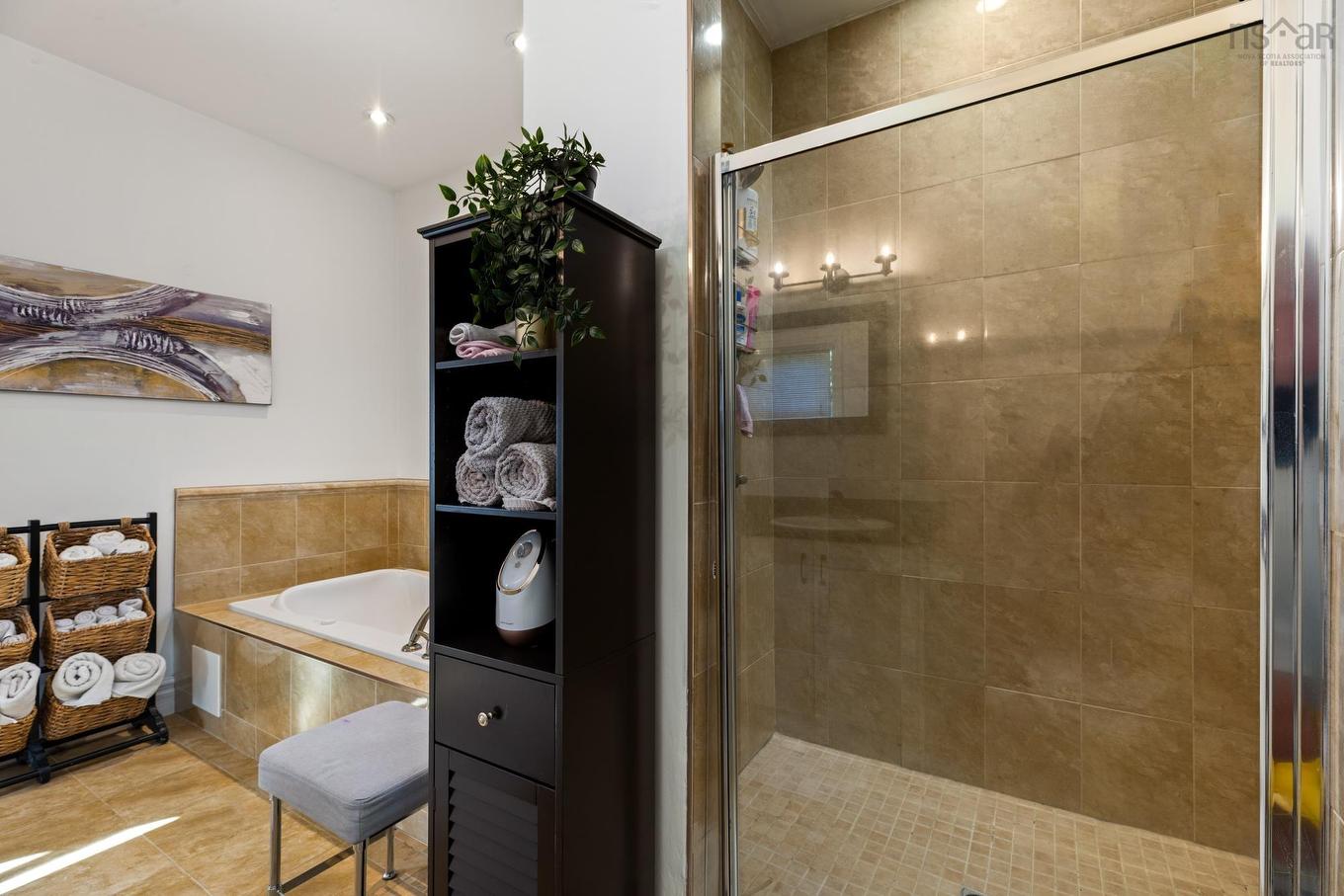 61 Havenbrook Hill, Dartmouth, NS