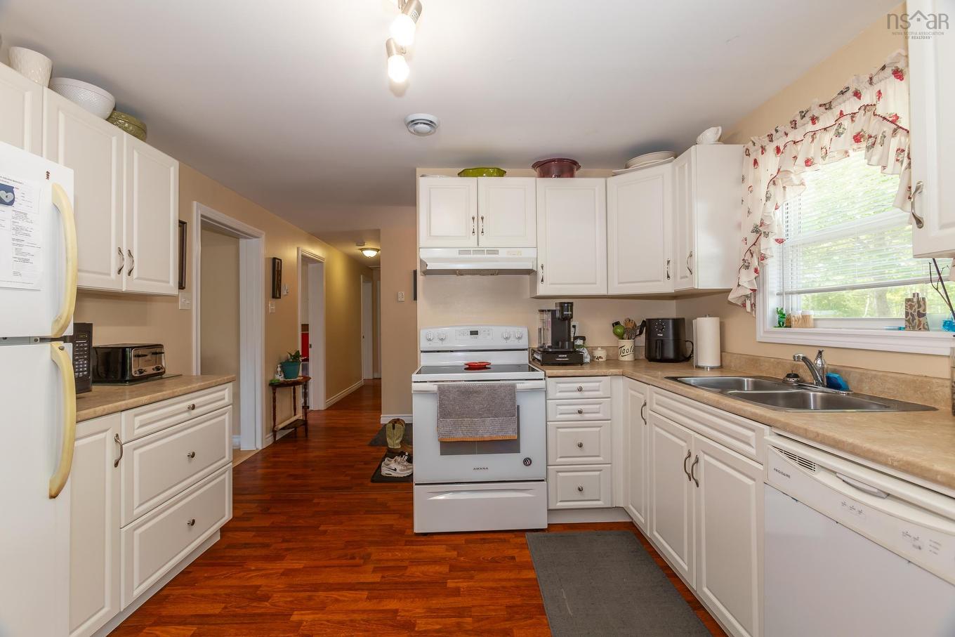 1 Pinecrest Drive, Middleton, NS