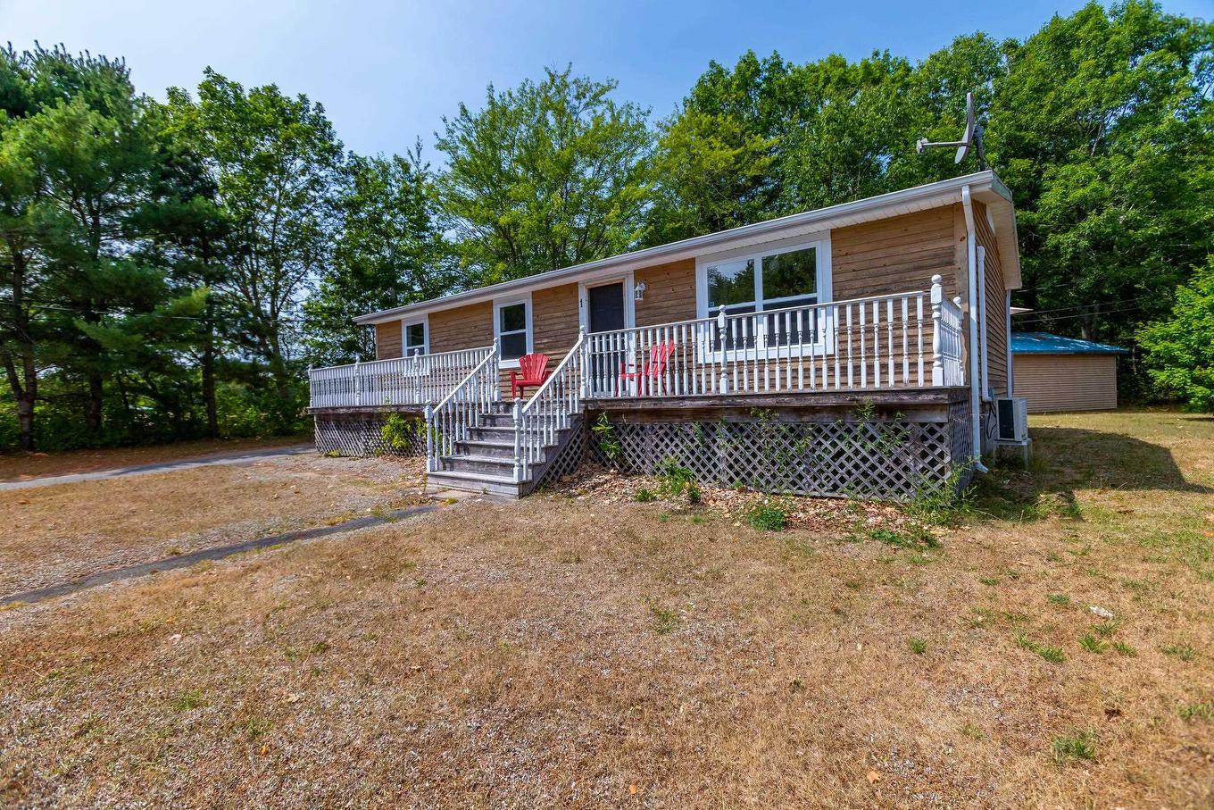 1 Pinecrest Drive, Middleton, NS