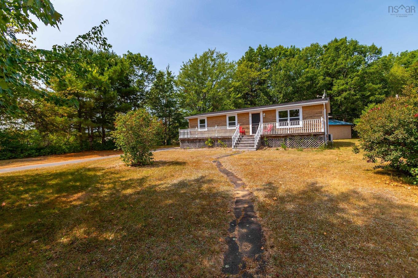 1 Pinecrest Drive, Middleton, NS