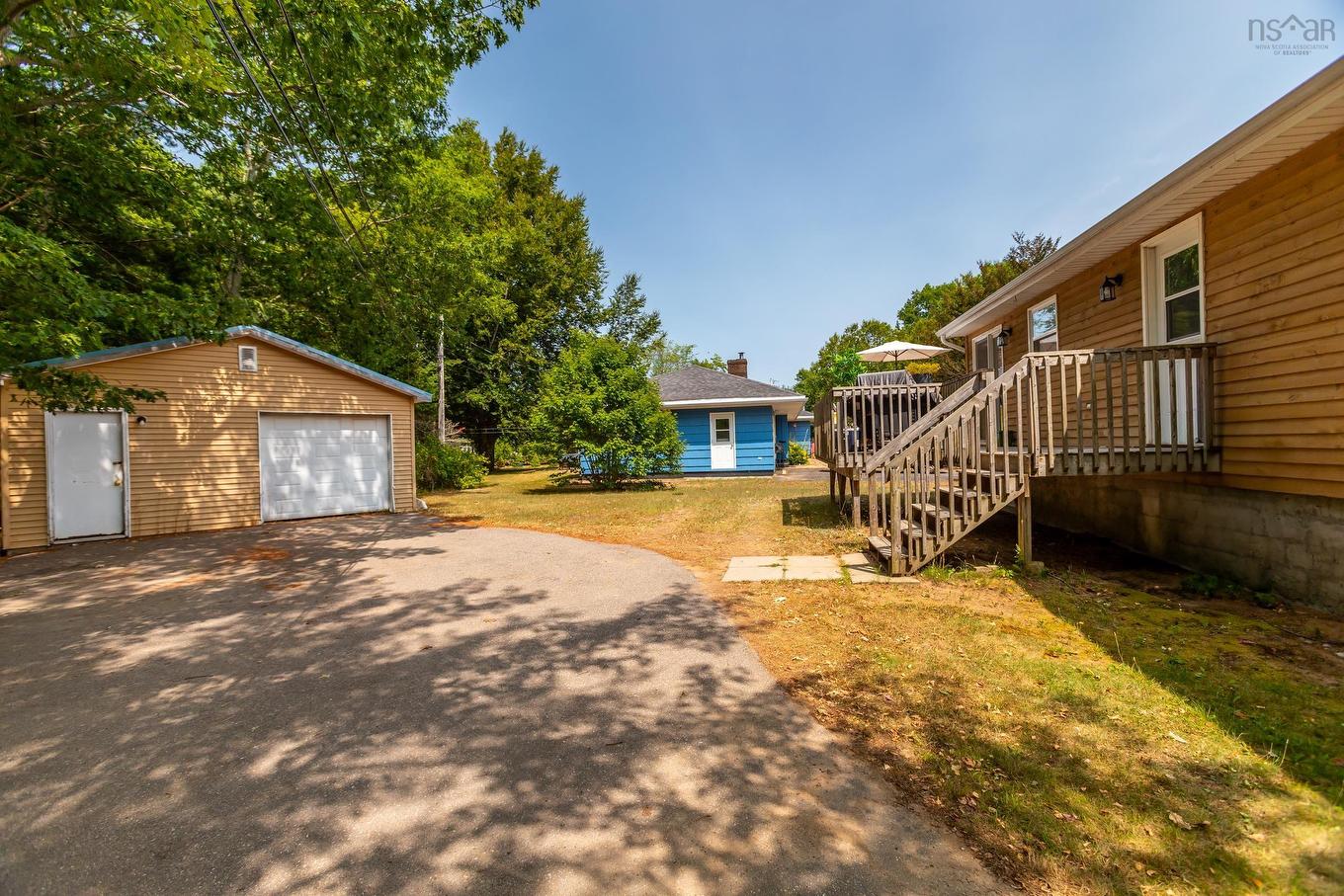 1 Pinecrest Drive, Middleton, NS