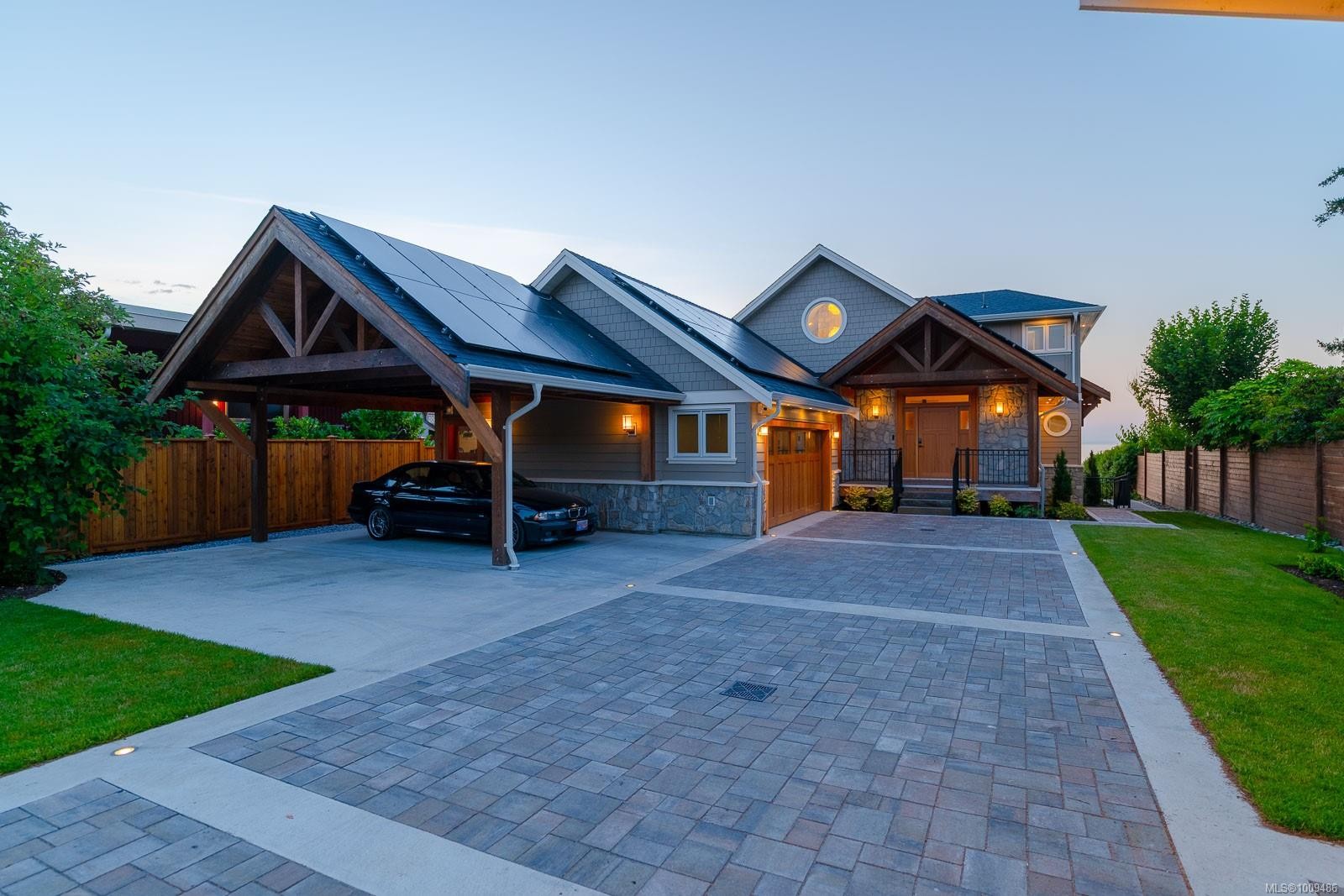 5411 Parker Ave, Saanich, BC