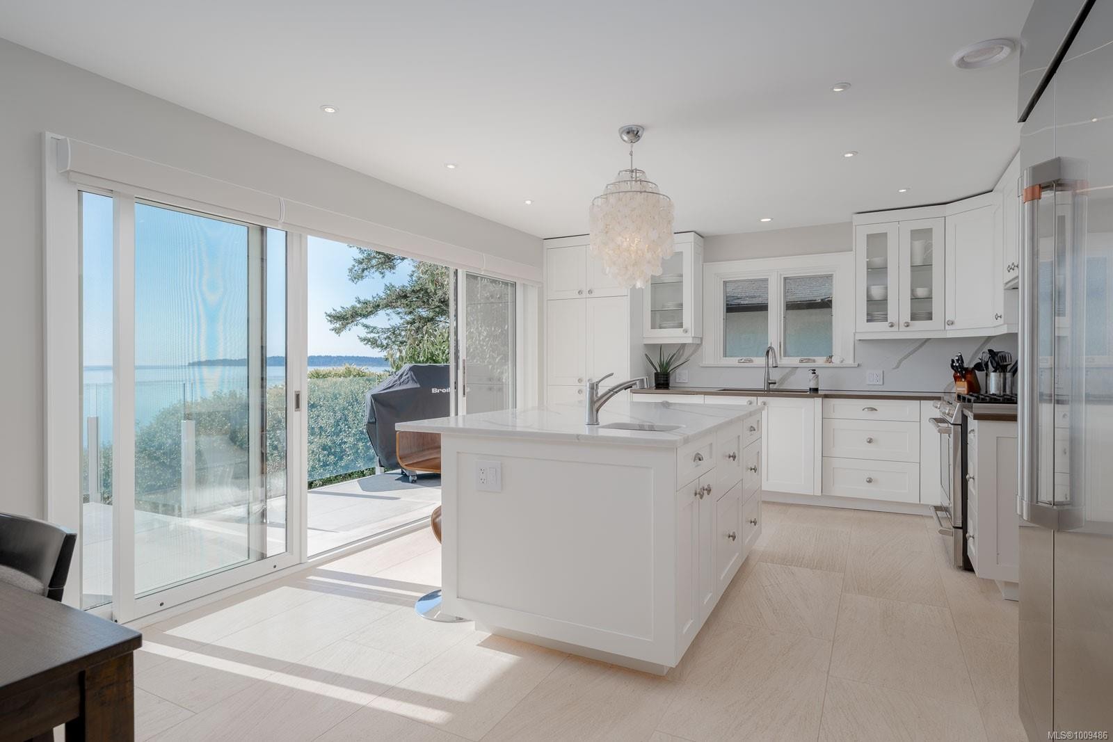 5411 Parker Ave, Saanich, BC