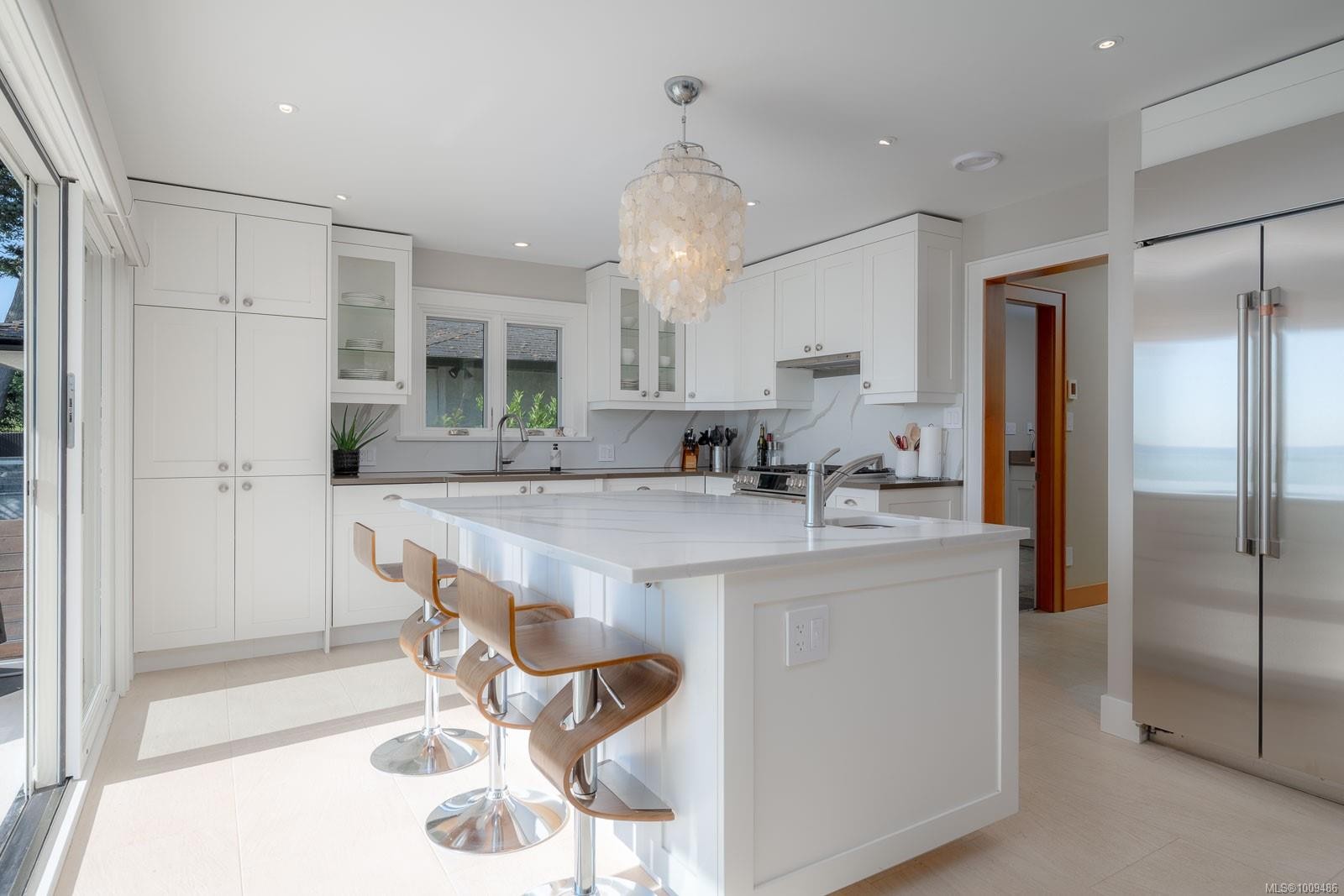 5411 Parker Ave, Saanich, BC