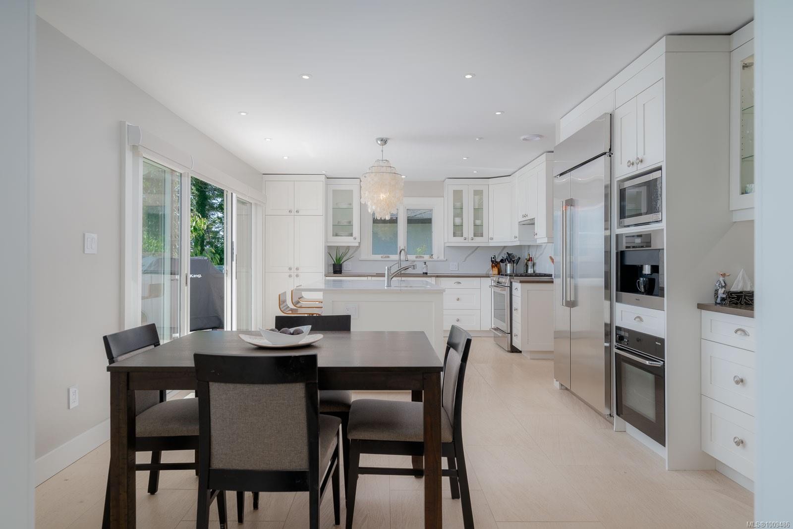 5411 Parker Ave, Saanich, BC