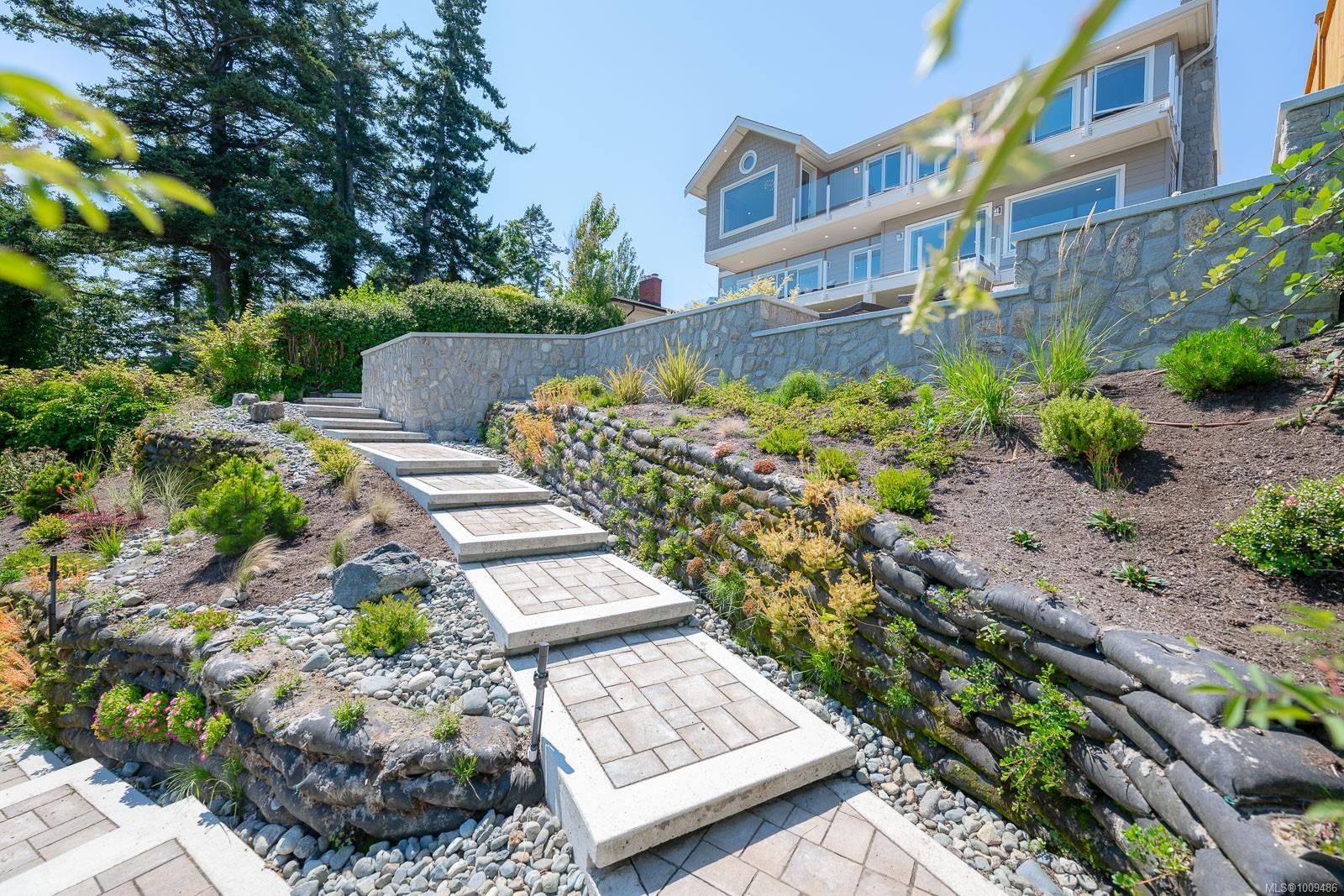 5411 Parker Ave, Saanich, BC