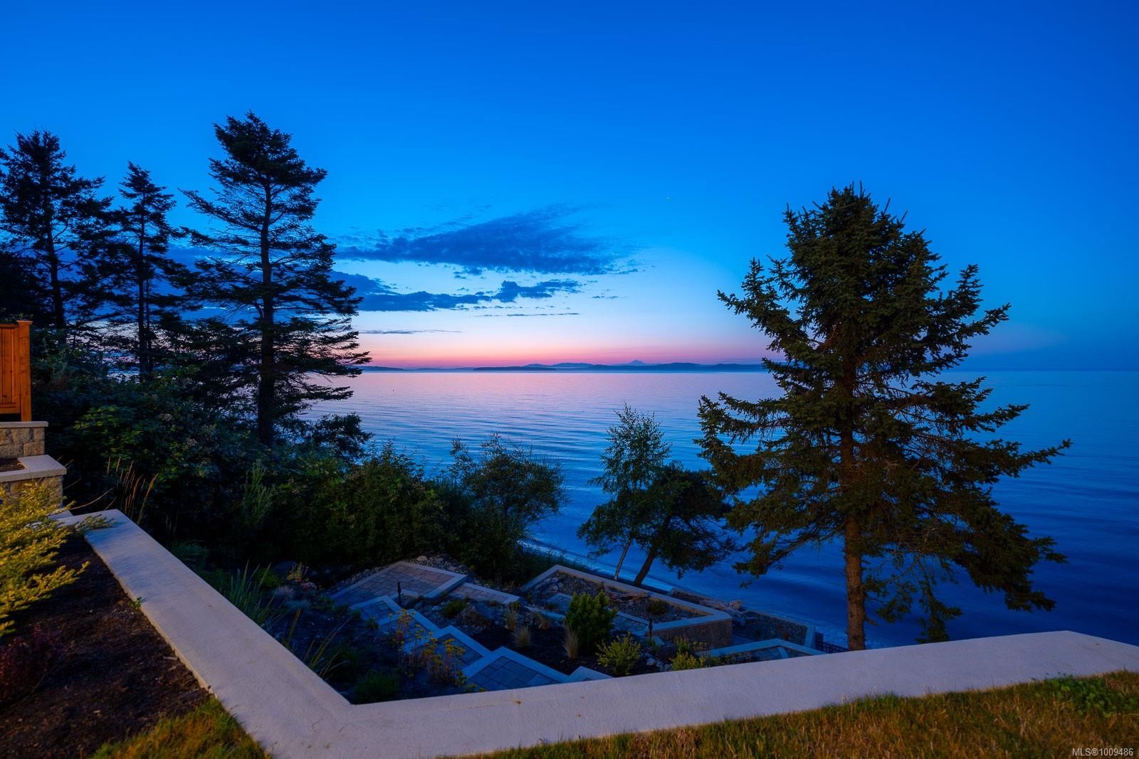 5411 Parker Ave, Saanich, BC