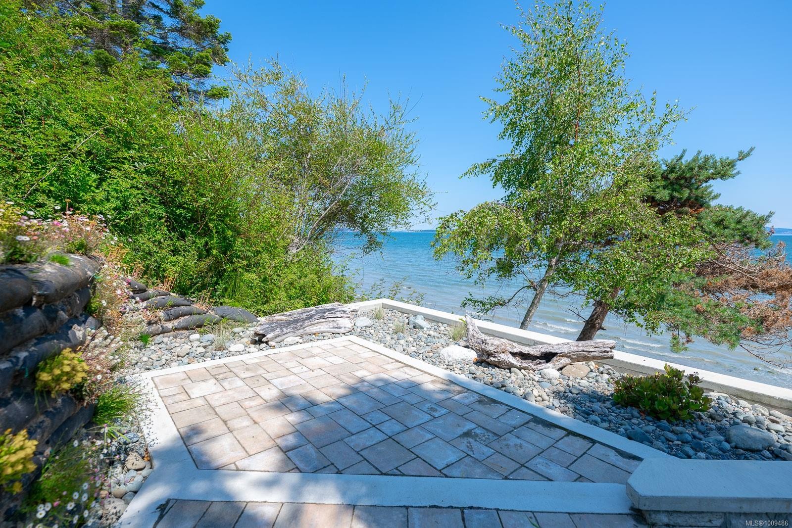 5411 Parker Ave, Saanich, BC