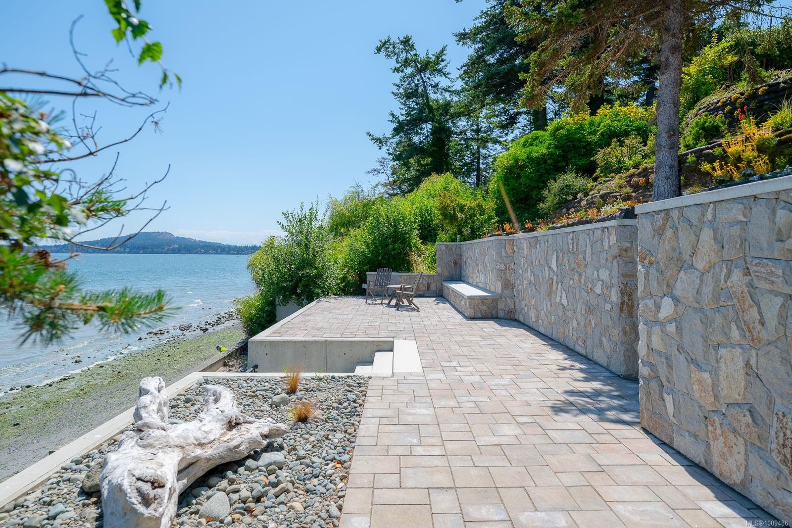 5411 Parker Ave, Saanich, BC