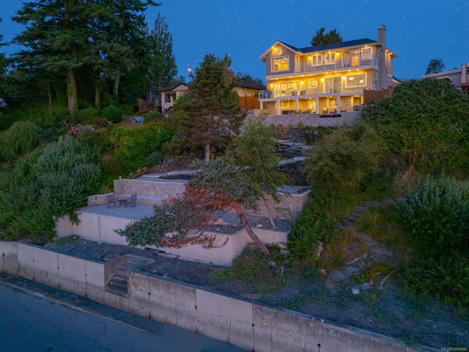 5411 Parker Ave, Saanich, BC