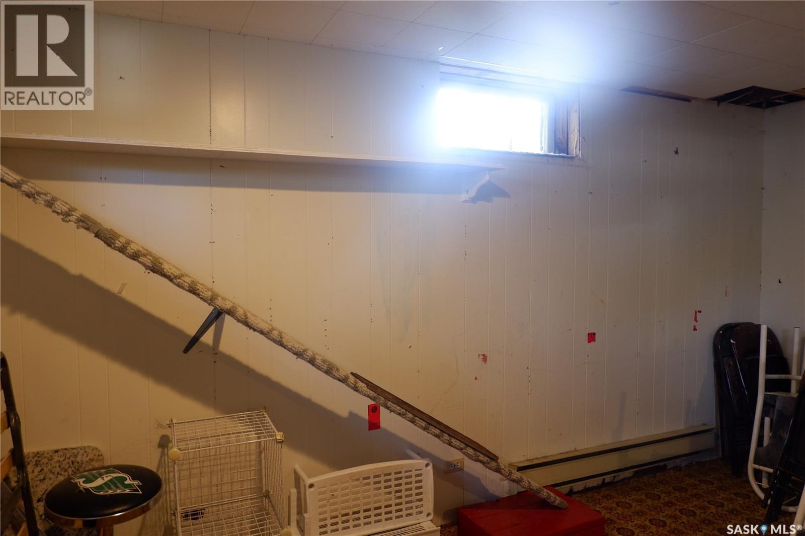 314 Columbus Drive, Rockglen, SK - Indoor