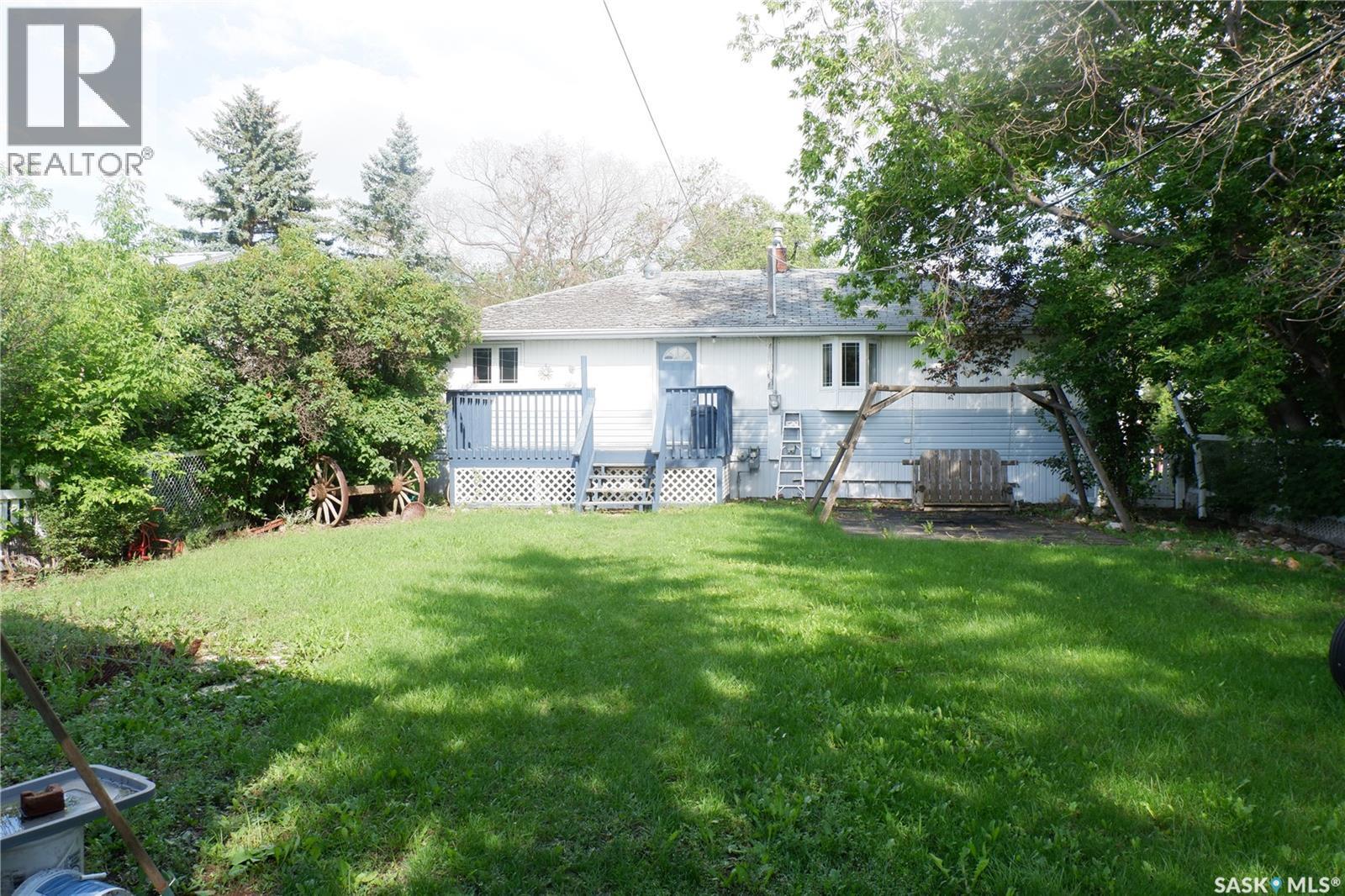 314 Columbus Drive, Rockglen, SK - Outdoor With Deck Patio Veranda