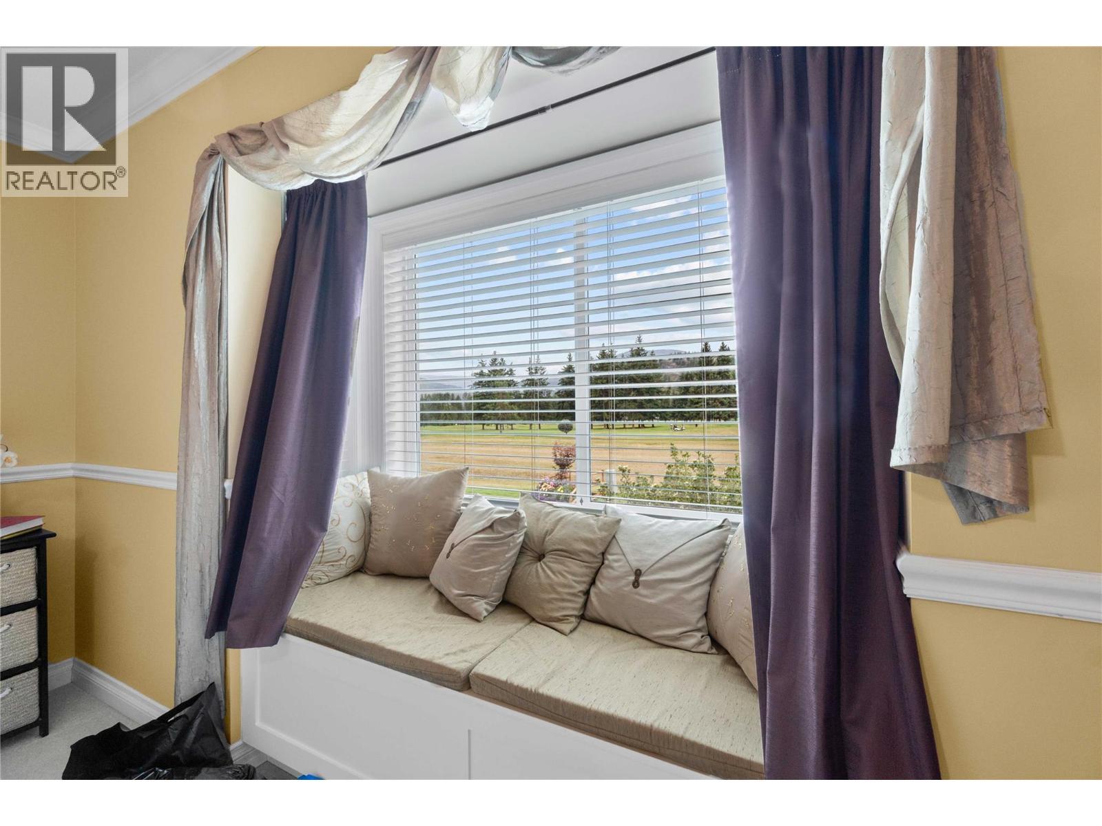 2552 Golf View Crescent, Blind Bay, BC - Indoor