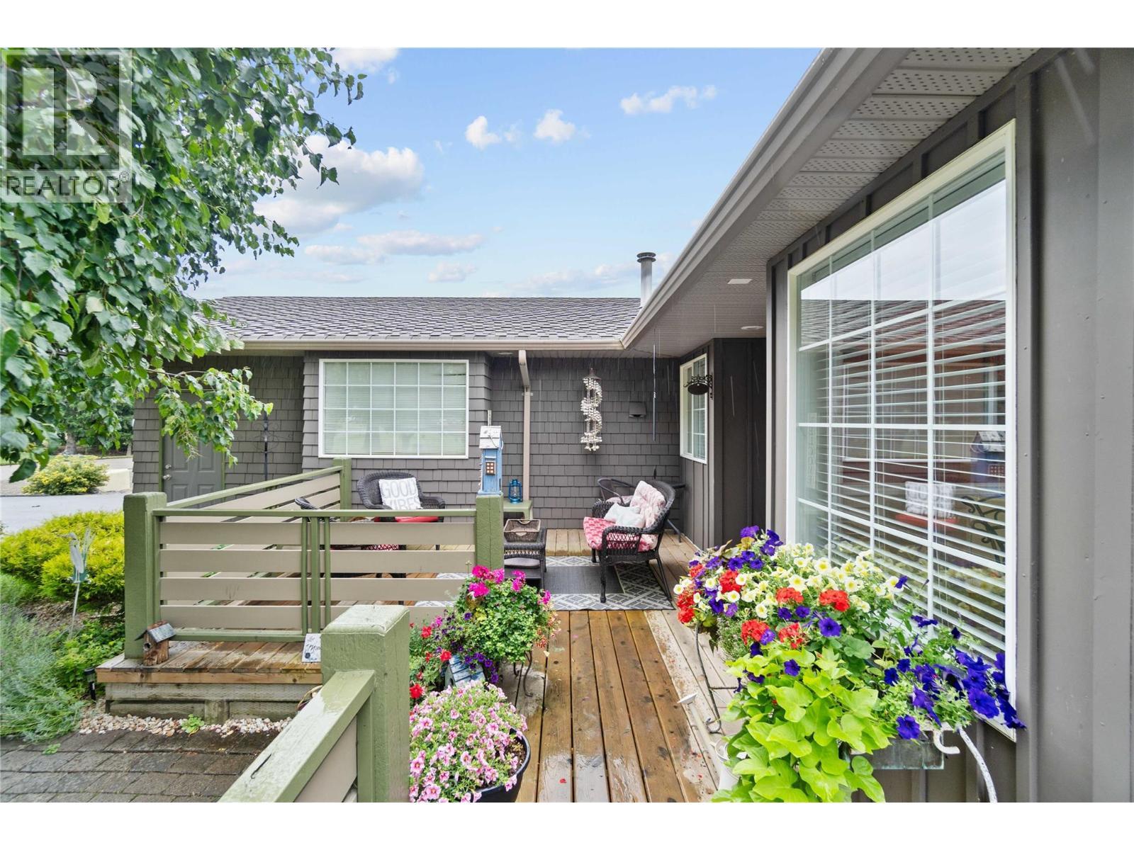 2552 Golf View Crescent, Blind Bay, BC - Outdoor With Deck Patio Veranda