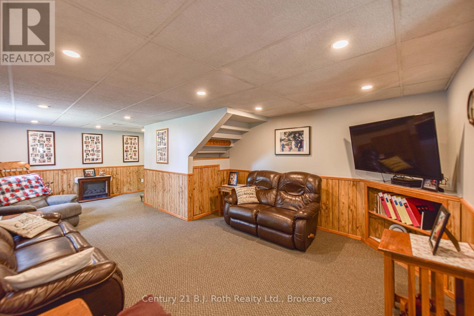 1579 Wainman Line, Severn, ON - Indoor