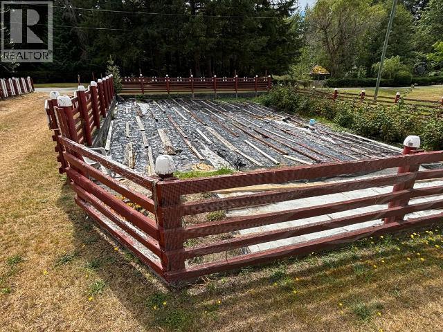 3533 Gillies Bay Road, Texada Island, BC - Outdoor