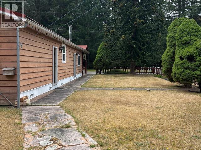 3533 Gillies Bay Road, Texada Island, BC - Outdoor