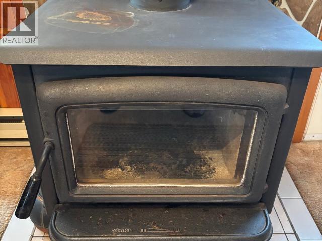 3533 Gillies Bay Road, Texada Island, BC - Indoor