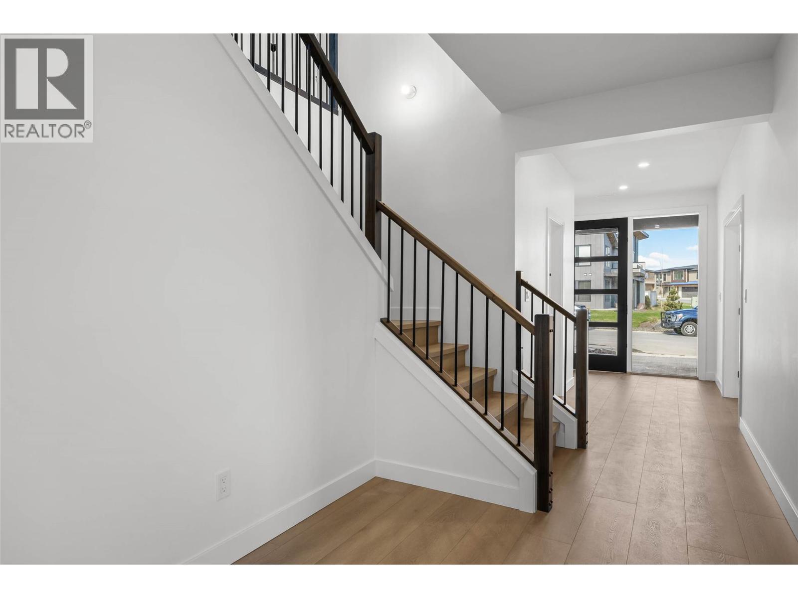 1298 Brechin Place, Kamloops, BC - Indoor Photo Showing Other Room